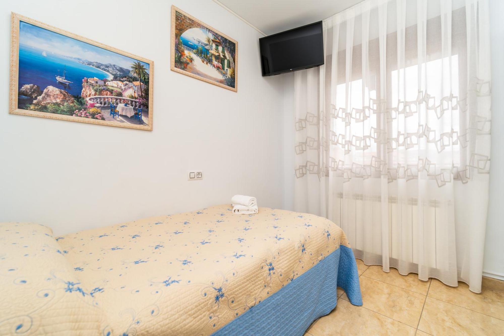 Casa Ianco &Rares Apartment Валдеробрес Екстериор снимка